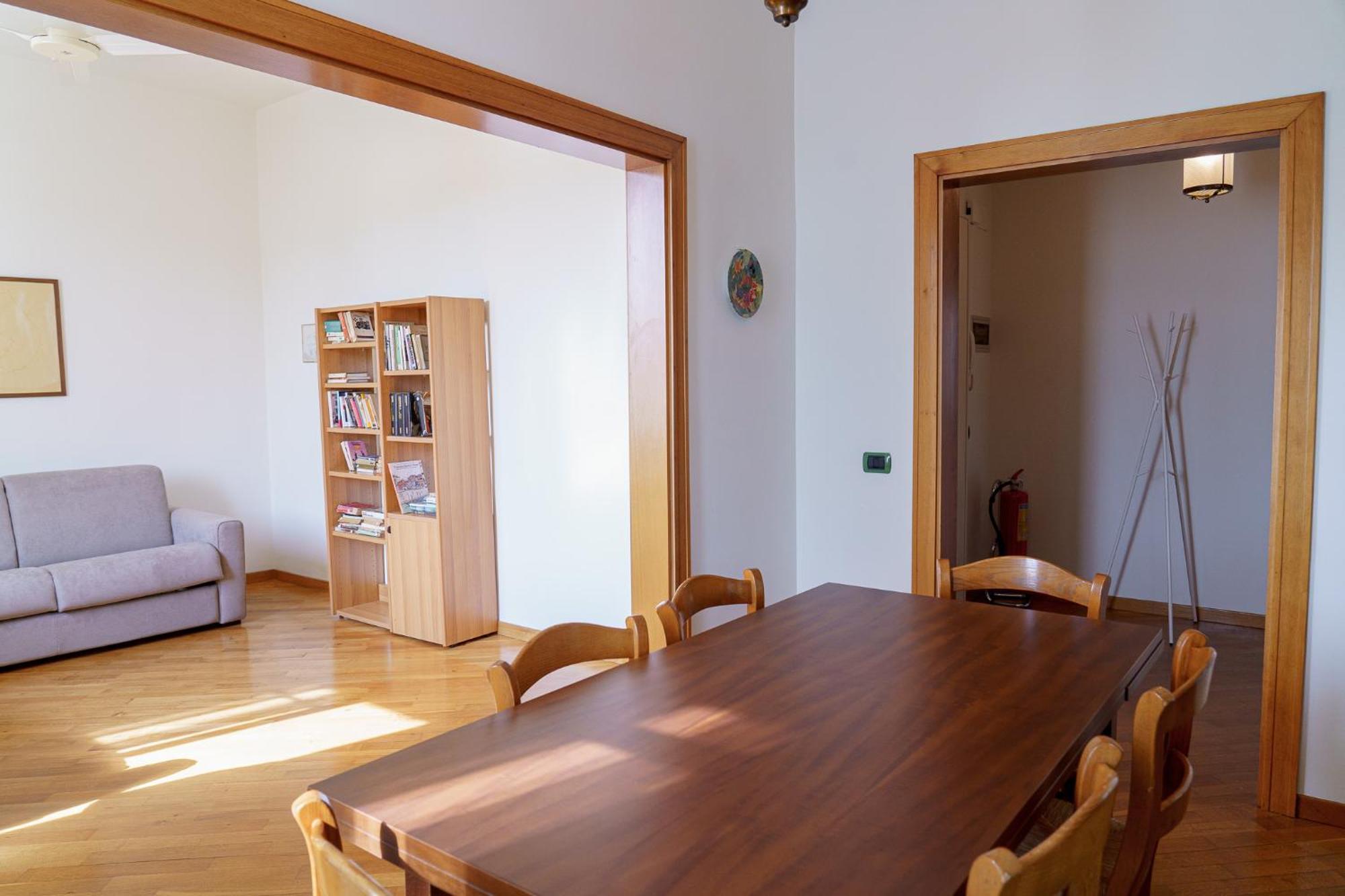 Apartamento Spacious And Pleasant 2-br
